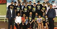 Badmintoncularımız Madalyaları Topladı