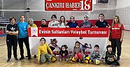 Çankırı’da Evinin Sultanları voleybol müsabakaları devam ediyor